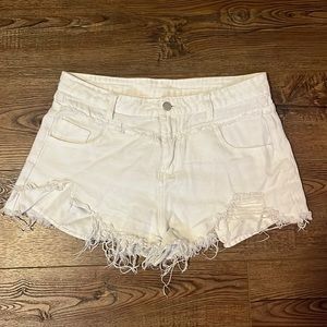 women’s white wash jean shorts